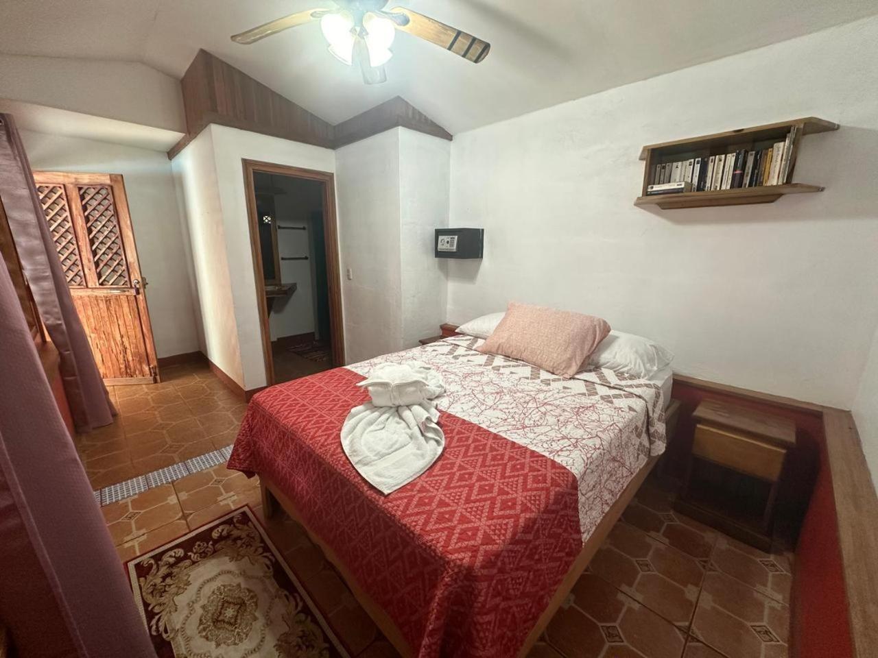Hotel Don Quichotte Tortuguero Kültér fotó