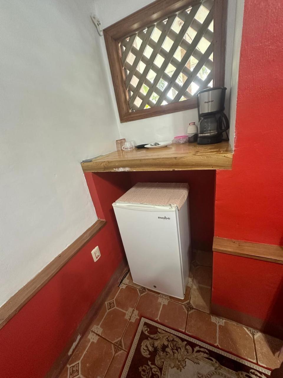 Hotel Don Quichotte Tortuguero Kültér fotó